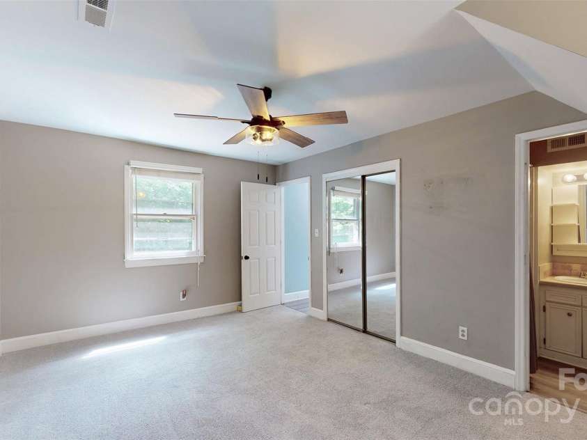 8905 Vagabond Road, Mint Hill, NC 28227.  MLS# CAR4257397, YatesRealty ID 29375. 