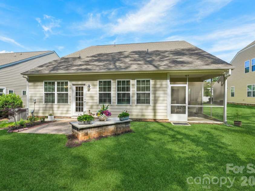128 Van Gogh Trail, Mount Holly, NC 28120.  MLS# CAR4387655, YatesRealty ID 29376. 