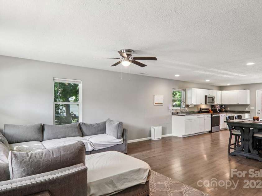 1193 Brown Avenue, Waynesville, NC 28786.  MLS# CAR4276069, YatesRealty ID 29377. 