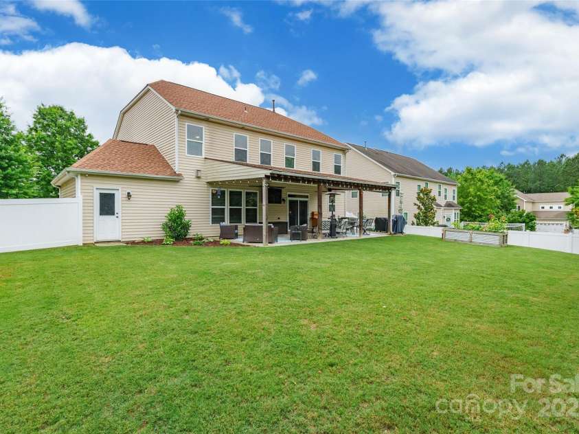 85017 Newloch Court, Lancaster, SC 29720.  MLS# CAR4263375, YatesRealty ID 29378. 