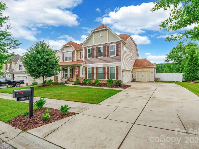 85017 Newloch Court, Lancaster, SC 29720.  MLS# CAR4263375, YatesRealty ID 29378. 