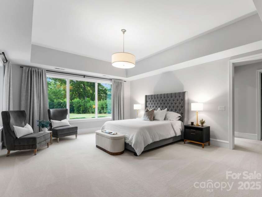 2116 Woodhaven Road, Charlotte, NC 28211.  MLS# CAR4186147, YatesRealty ID 2938. Lower level VIP guest suite bedroom #6, with ensuite bathroom and large walk-in custom closet