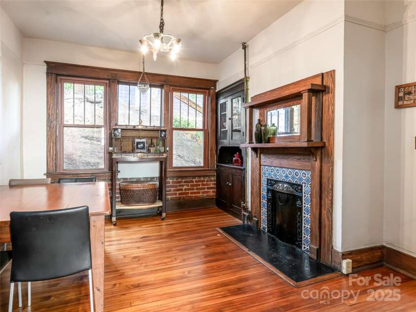 62 Bartlett Street, Asheville, NC 28801.  MLS# CAR4270919, YatesRealty ID 29380. 