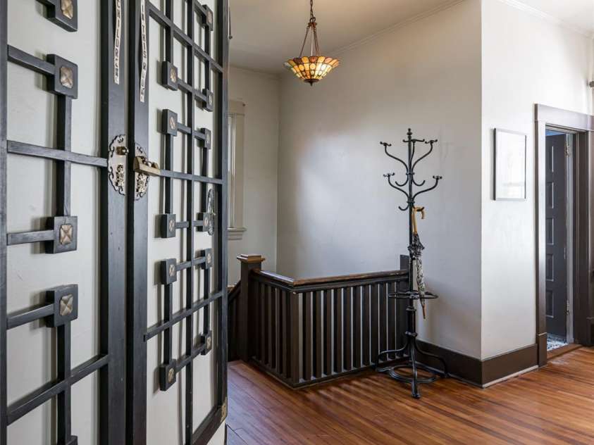 62 Bartlett Street, Asheville, NC 28801.  MLS# CAR4270919, YatesRealty ID 29380. 