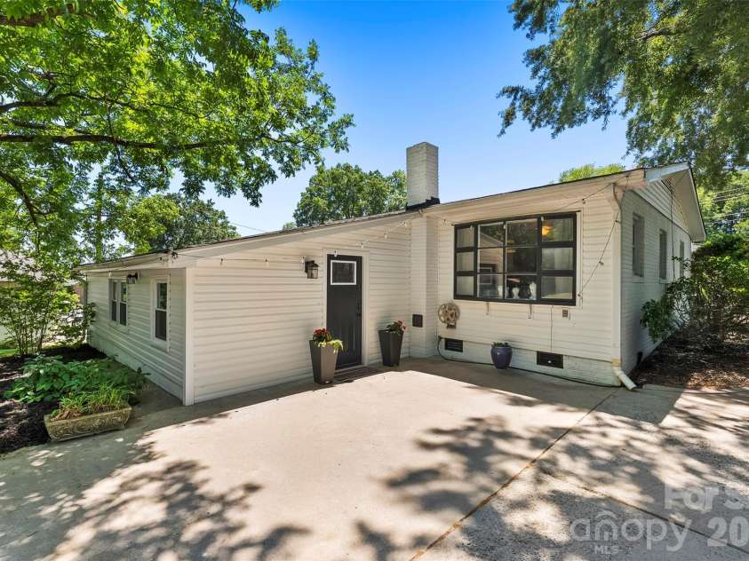 8519 Franklin Street, Mount Pleasant, NC 28124.  MLS# CAR4382857, YatesRealty ID 29380. 