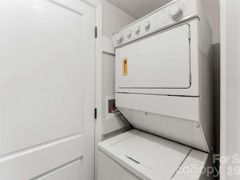 8519 Franklin Street, Mount Pleasant, NC 28124.  MLS# CAR4382857, YatesRealty ID 29380. Additional laundry