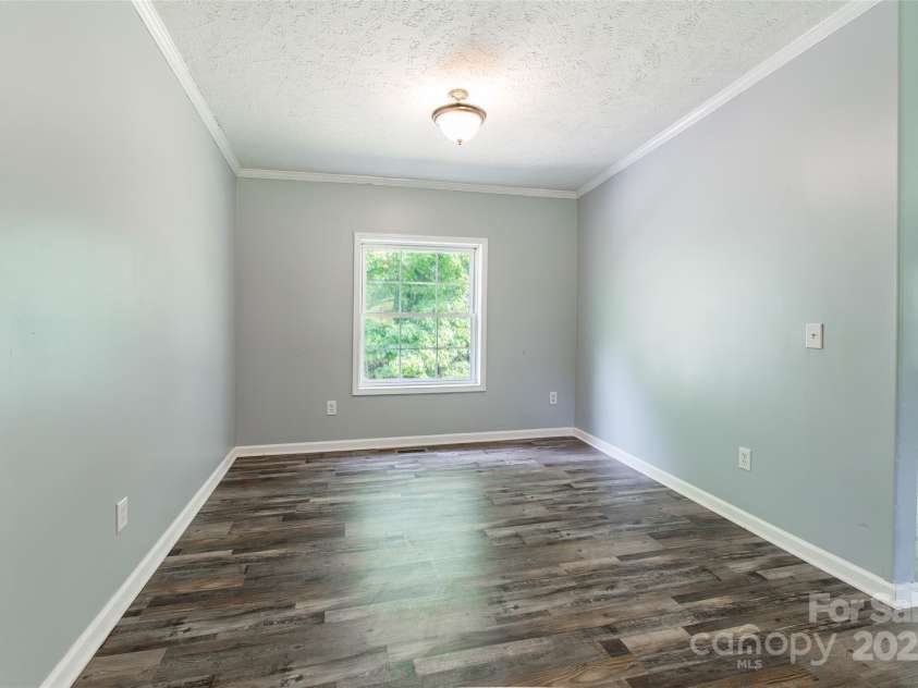 2320 Colvin Road, Chester, SC 29706.  MLS# CAR4281952, YatesRealty ID 29381. 