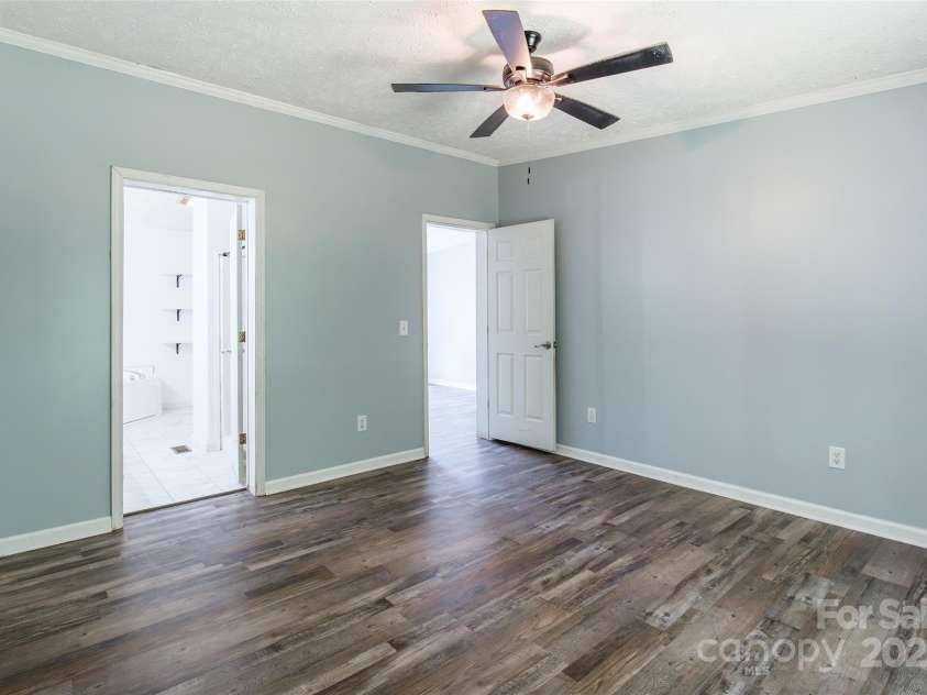 2320 Colvin Road, Chester, SC 29706.  MLS# CAR4281952, YatesRealty ID 29381. 