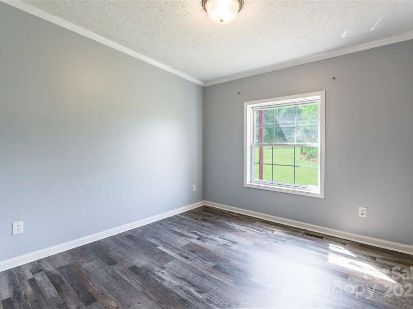 2320 Colvin Road, Chester, SC 29706.  MLS# CAR4281952, YatesRealty ID 29381. 