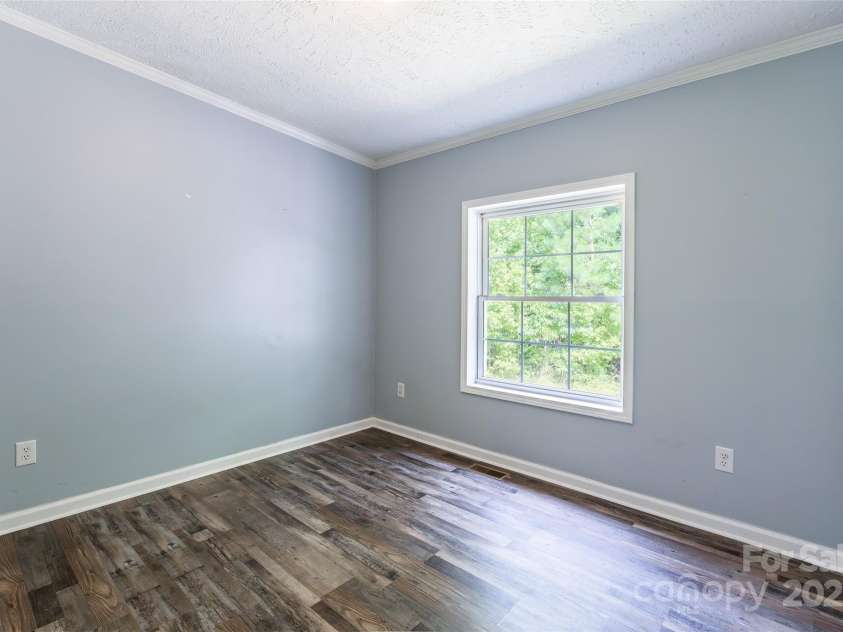 2320 Colvin Road, Chester, SC 29706.  MLS# CAR4281952, YatesRealty ID 29381. 