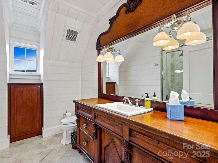 156 Quartz Mine Road, Lake Toxaway, NC 28747.  MLS# CAR4281911, YatesRealty ID 29382. 