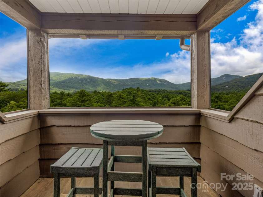 156 Quartz Mine Road, Lake Toxaway, NC 28747.  MLS# CAR4281911, YatesRealty ID 29382. 