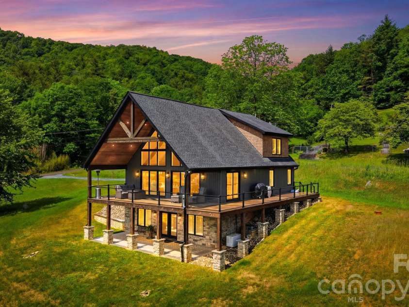 8788 Donald Barrier Street, Newland, NC 28657.  MLS# CAR4389423, YatesRealty ID 29382. 