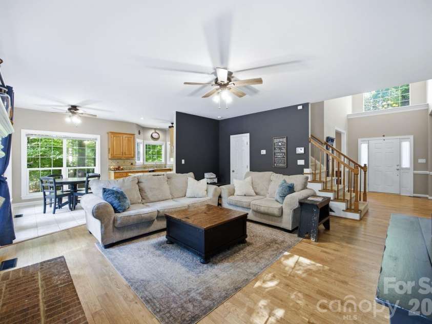 1332 Timberlane Terrace, Mooresville, NC 28115.  MLS# CAR4383837, YatesRealty ID 29383. 
