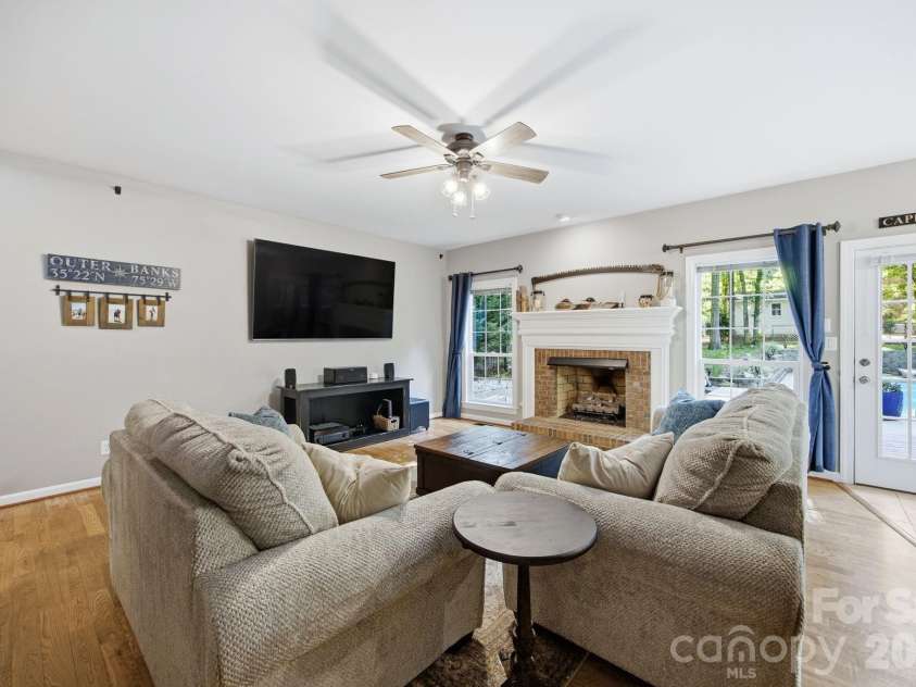 1332 Timberlane Terrace, Mooresville, NC 28115.  MLS# CAR4383837, YatesRealty ID 29383. 