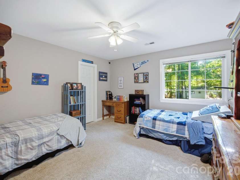 1332 Timberlane Terrace, Mooresville, NC 28115.  MLS# CAR4383837, YatesRealty ID 29383. 