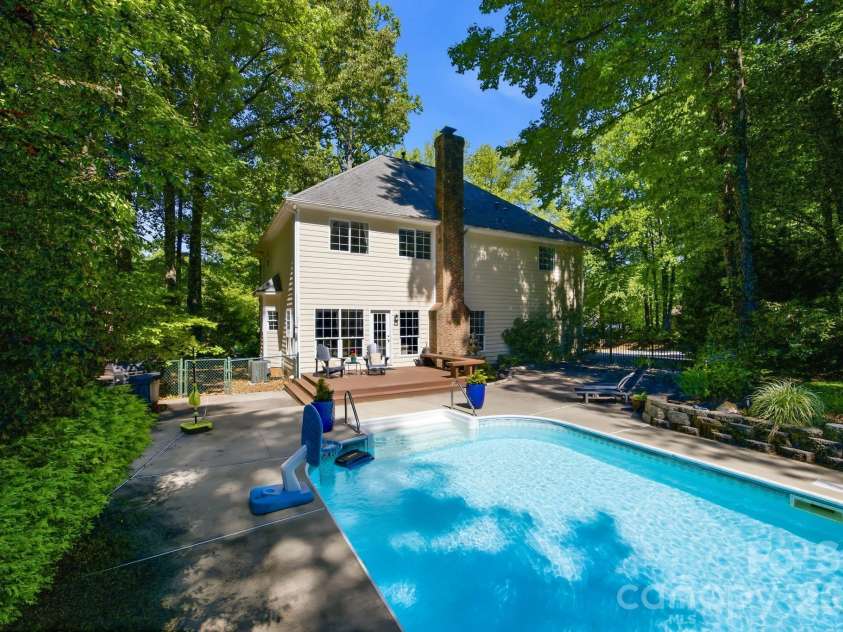 1332 Timberlane Terrace, Mooresville, NC 28115.  MLS# CAR4383837, YatesRealty ID 29383. 