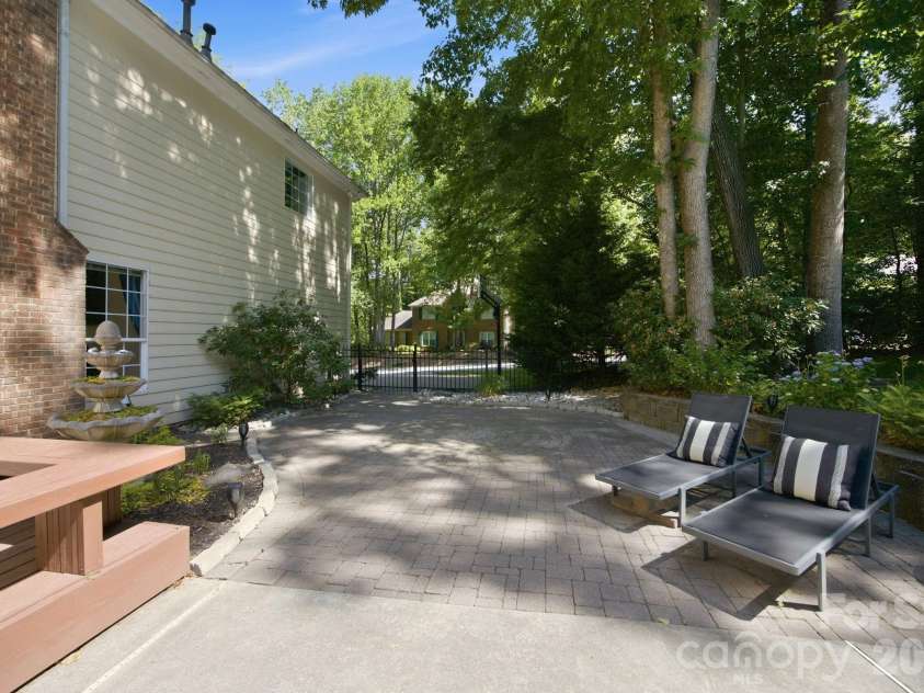 1332 Timberlane Terrace, Mooresville, NC 28115.  MLS# CAR4383837, YatesRealty ID 29383. 