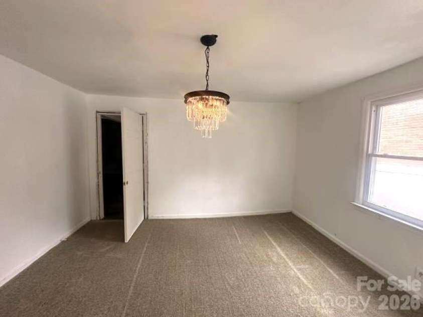111 Dye Street, Chester, SC 29706.  MLS# CAR4382123, YatesRealty ID 29384. 