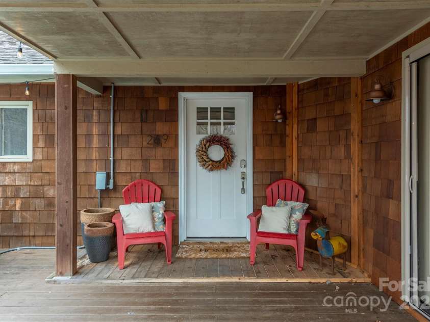 269 Newfound Road, Leicester, NC 28748.  MLS# CAR4282696, YatesRealty ID 29384. 