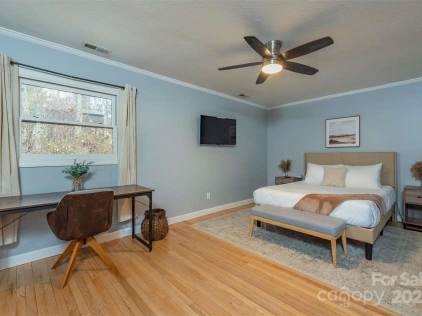 269 Newfound Road, Leicester, NC 28748.  MLS# CAR4282696, YatesRealty ID 29384. 