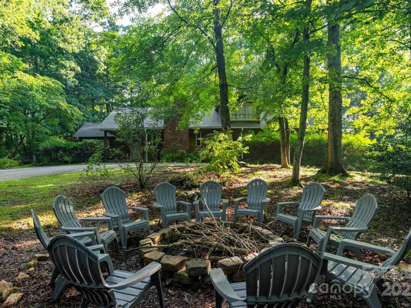 269 Newfound Road, Leicester, NC 28748.  MLS# CAR4282696, YatesRealty ID 29384. 