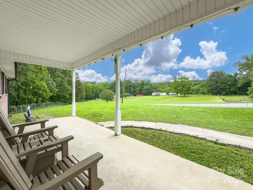 310 Yarbro Road, Kings Mountain, NC 28086.  MLS# CAR4265622, YatesRealty ID 29385. Front Looking Left