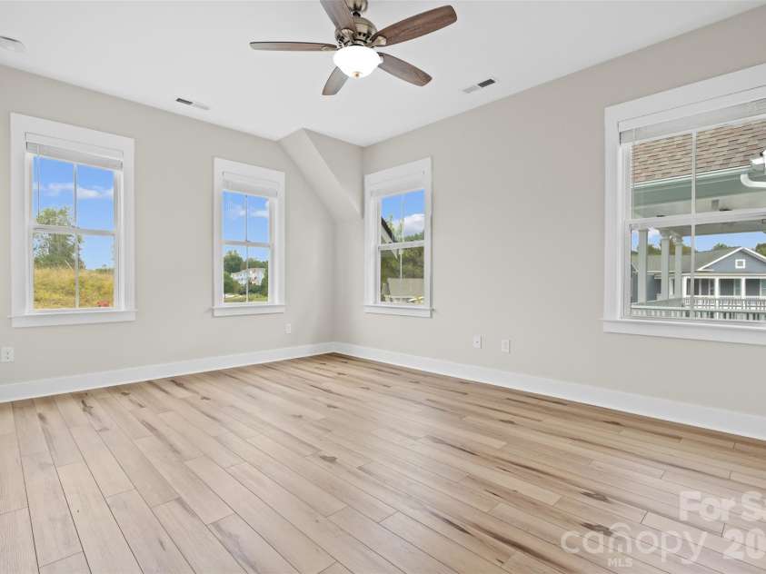 664 Bluff Loop Road, Rock Hill, SC 29730.  MLS# CAR4387398, YatesRealty ID 29385. Primary Bedroom