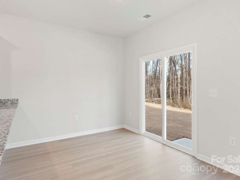 504 Maddox Drive, Shelby, NC 28152.  MLS# CAR4283664, YatesRealty ID 29386. 