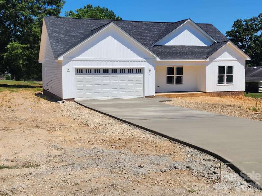 3468 Mellon Drive, Salisbury, NC 28144.  MLS# CAR4386195, YatesRealty ID 29387. 