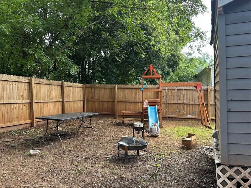 507 Crawford Street, Shelby, NC 28150.  MLS# CAR4287149, YatesRealty ID 29388. 