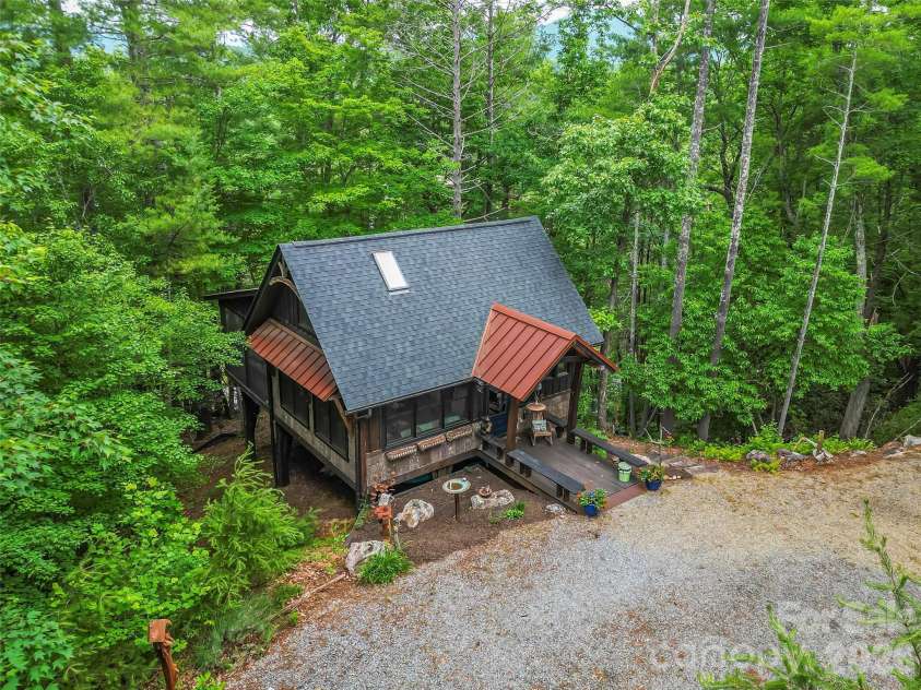 130 Settlement Ridge Drive, Marion, NC 28752.  MLS# CAR4388960, YatesRealty ID 29389. 