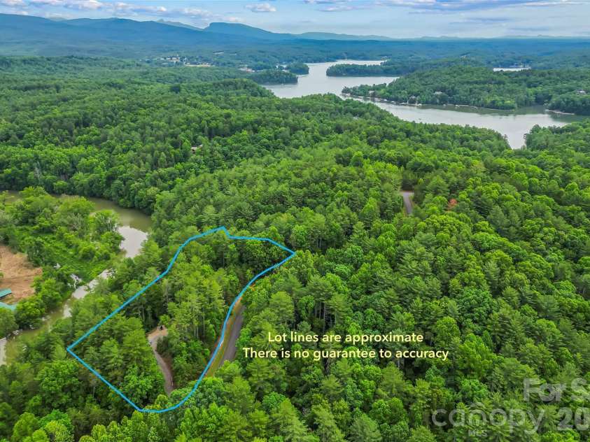 130 Settlement Ridge Drive, Marion, NC 28752.  MLS# CAR4388960, YatesRealty ID 29389. 