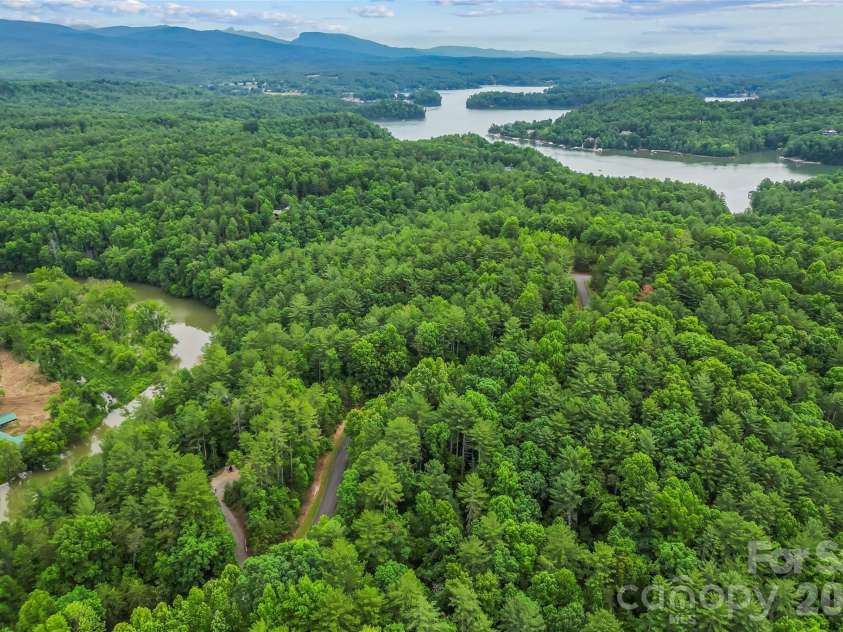 130 Settlement Ridge Drive, Marion, NC 28752.  MLS# CAR4388960, YatesRealty ID 29389. 