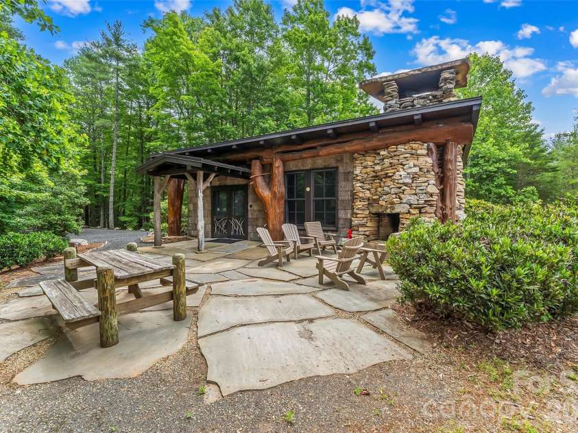 130 Settlement Ridge Drive, Marion, NC 28752.  MLS# CAR4388960, YatesRealty ID 29389. 
