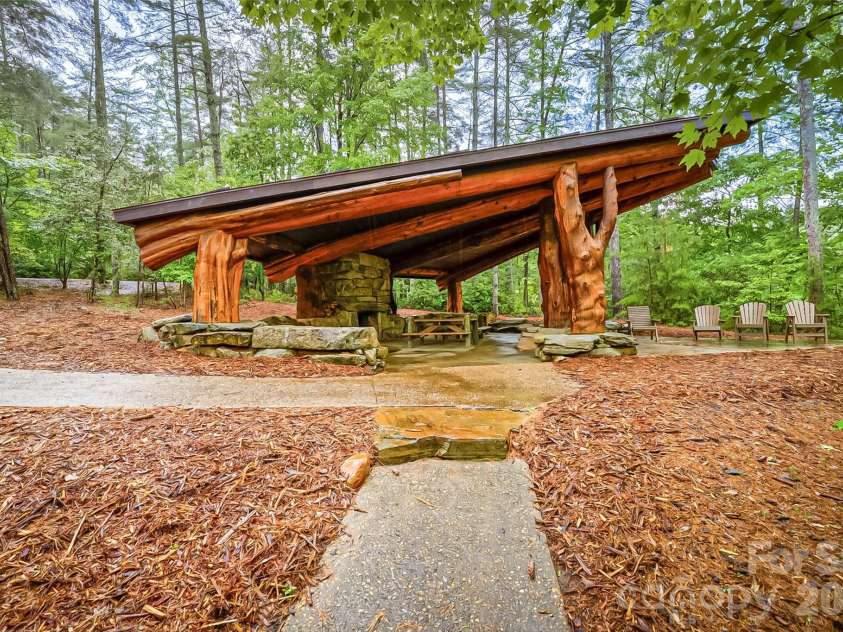 130 Settlement Ridge Drive, Marion, NC 28752.  MLS# CAR4388960, YatesRealty ID 29389. 