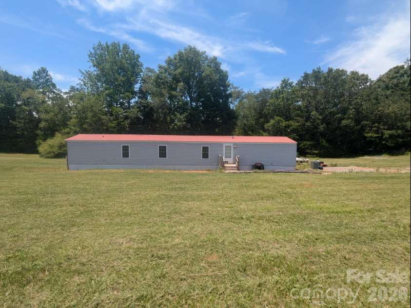 260 Buck Branch Road, Mill Spring, NC 28756.  MLS# CAR4315440, YatesRealty ID 2939. 