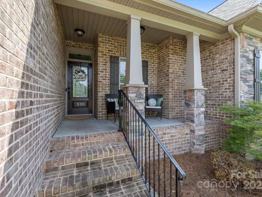 335 Wintergreen Court, Kings Mountain, NC 28086.  MLS# CAR4257589, YatesRealty ID 29390. 