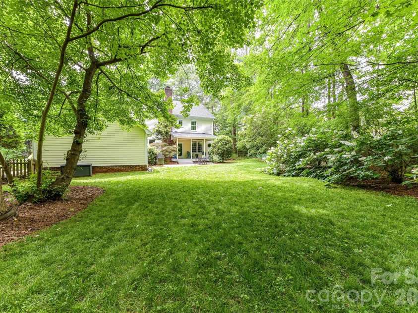 231 Pat Stough Lane, Davidson, NC 28036.  MLS# CAR4381722, YatesRealty ID 29392. Back Yard