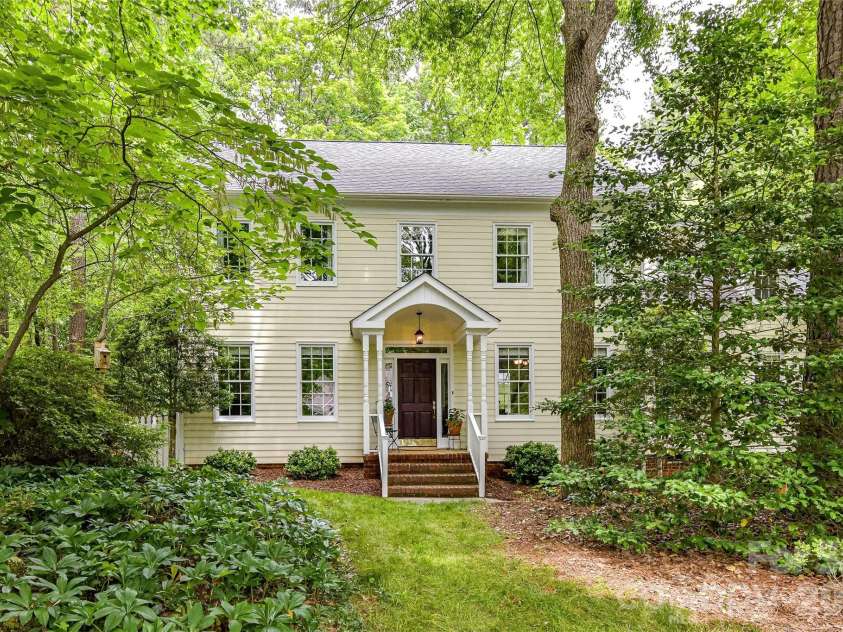 231 Pat Stough Lane, Davidson, NC 28036.  MLS# CAR4381722, YatesRealty ID 29392. Welcome Home