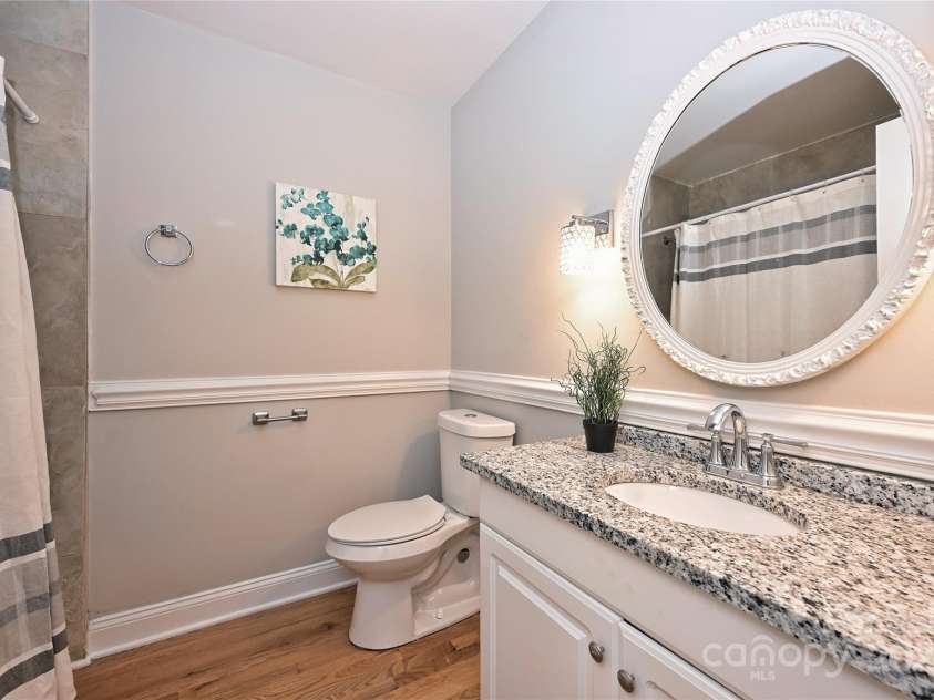 665 Archdale Drive, Charlotte, NC 28217.  MLS# CAR4203129, YatesRealty ID 294. 