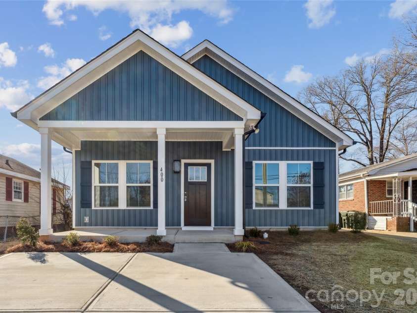 400 Lincoln Street, Concord, NC 28025.  MLS# CAR4347615, YatesRealty ID 2940. 