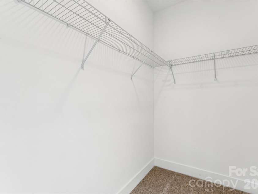 400 Lincoln Street, Concord, NC 28025.  MLS# CAR4347615, YatesRealty ID 2940. 