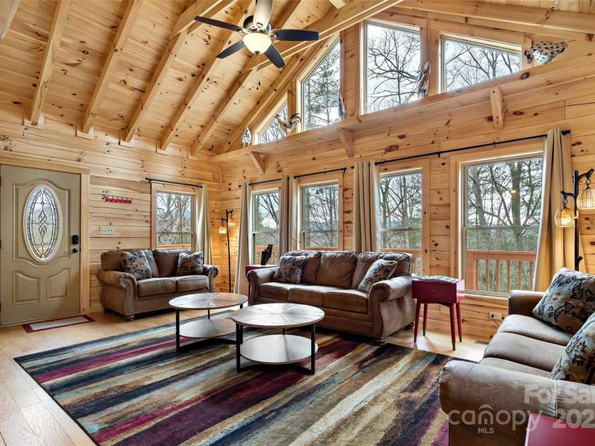 67/69 Flat Top Mountain Road, Fairview, NC 28730.  MLS# CAR4218998, YatesRealty ID 29401. 