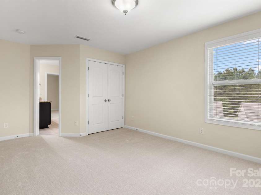 4471 Carrington Drive, Lancaster, SC 29720.  MLS# CAR4279985, YatesRealty ID 29402. Bedroom 3 w/ Connecting Bath