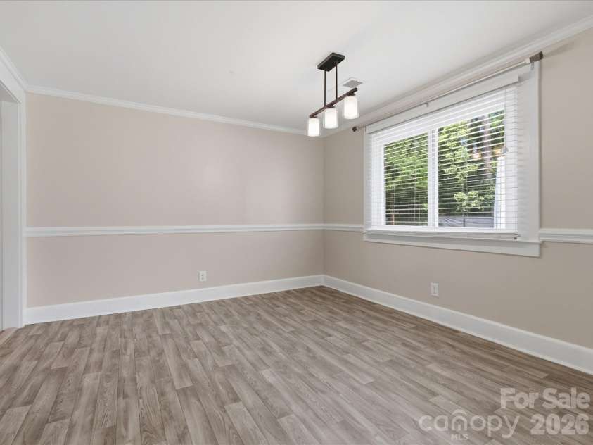 7 Wray Street, York, SC 29745.  MLS# CAR4387446, YatesRealty ID 29403. 