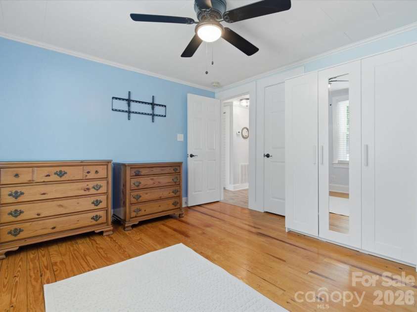 7 Wray Street, York, SC 29745.  MLS# CAR4387446, YatesRealty ID 29403. 