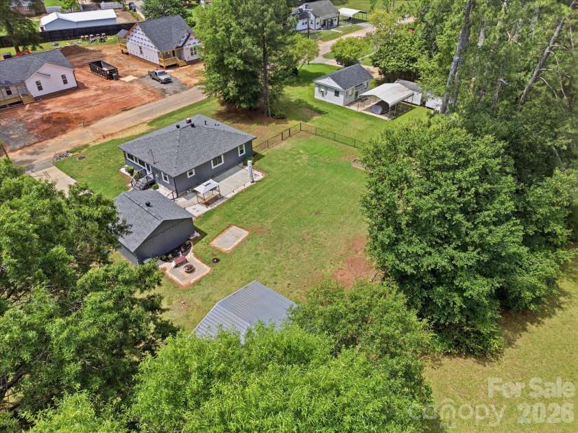 7 Wray Street, York, SC 29745.  MLS# CAR4387446, YatesRealty ID 29403. 