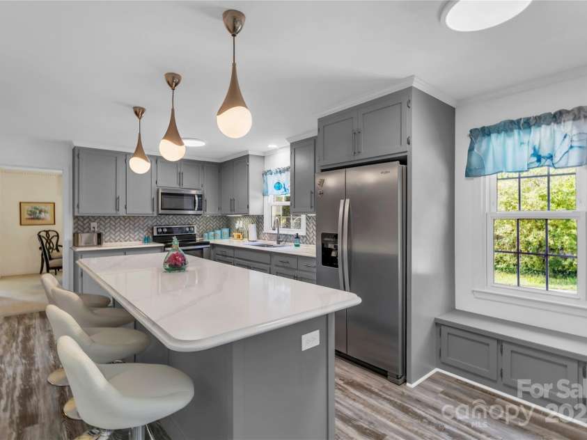 321 Knollwood Avenue, Salisbury, NC 28144.  MLS# CAR4275564, YatesRealty ID 29404. 