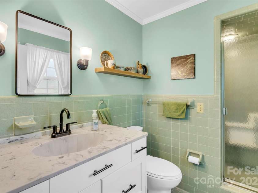 321 Knollwood Avenue, Salisbury, NC 28144.  MLS# CAR4275564, YatesRealty ID 29404. 